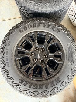 Silverado ZR2 wheels + tires