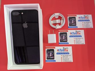 iPhone 7 Plus. 32GB. Factory Unlocked. Like new. With warranty.