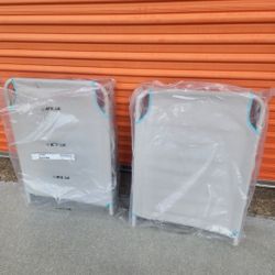 *** MATCHING PAIR OF CAMPING LOUNGER 'S- NEW ***
