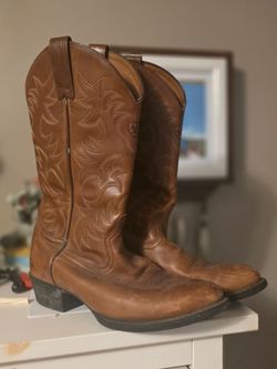 Ariat Heritage R Toe Western Boot - Cognac Brown - Men's 9 - Preowned