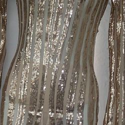 New sequence dress size Large. Fits Sizes 7-10