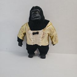 Gregg Koenig

Follow

1986 Showbiz Pizza Place Fatz Gorilla Doll Figure Premium

