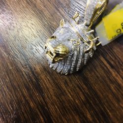 10KT Diamond Lion Charm