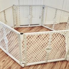 Baby play Pen Yard - Like New