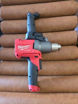 Milwaukee M18 mudmixer