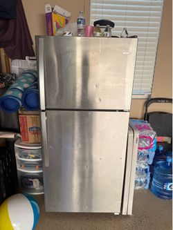 Garage refrigerator
