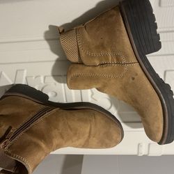 Ankle Boot Size 8