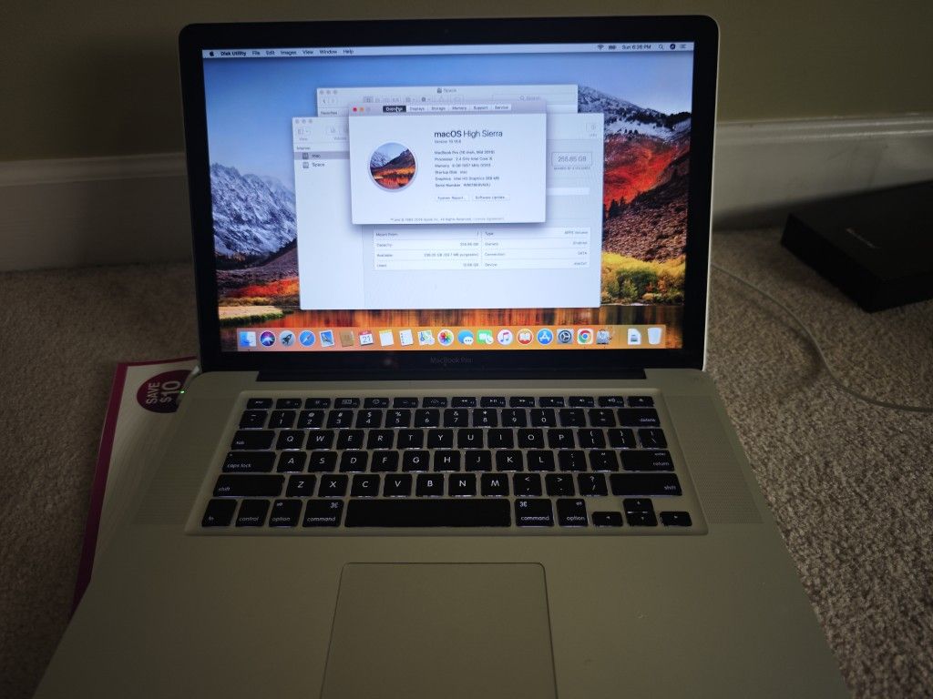 MacBook Pro 15 Inch 2010 i5 8GB 750GB Working Great