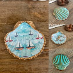 Scallop Shell Coastal Decor/ jewelry Holder 