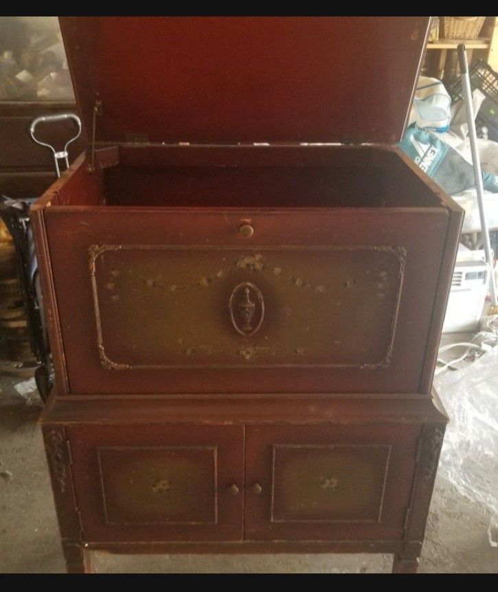 antique armoire $5