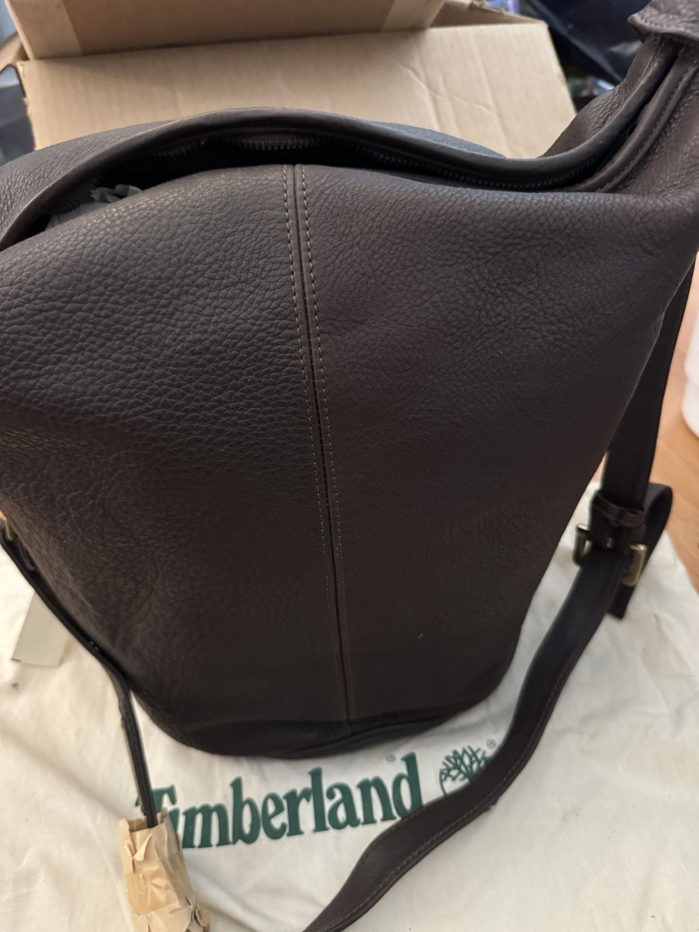 New Timberland Leather Purse