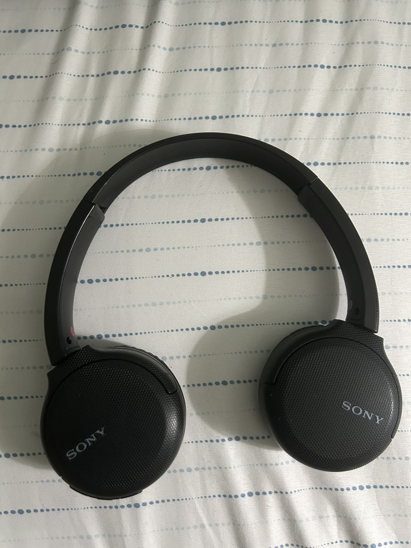 SONY BLUETOOTH HEADPHONES