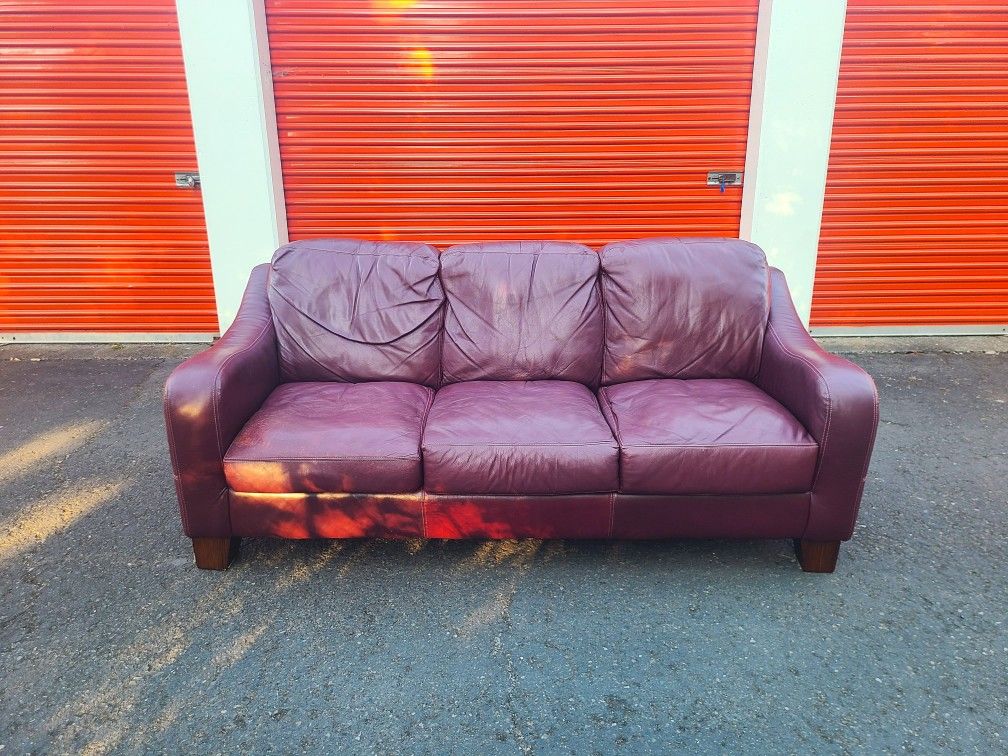 Burgundy Leather Couch - Free Delivery
