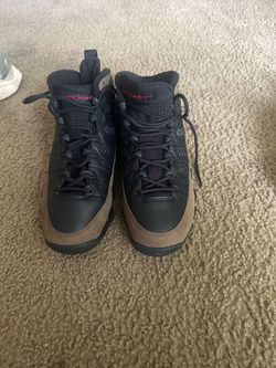 Black & olive green Jordan’s 9’s
