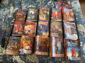 Wheel of Time Complete Series Hardcover Set