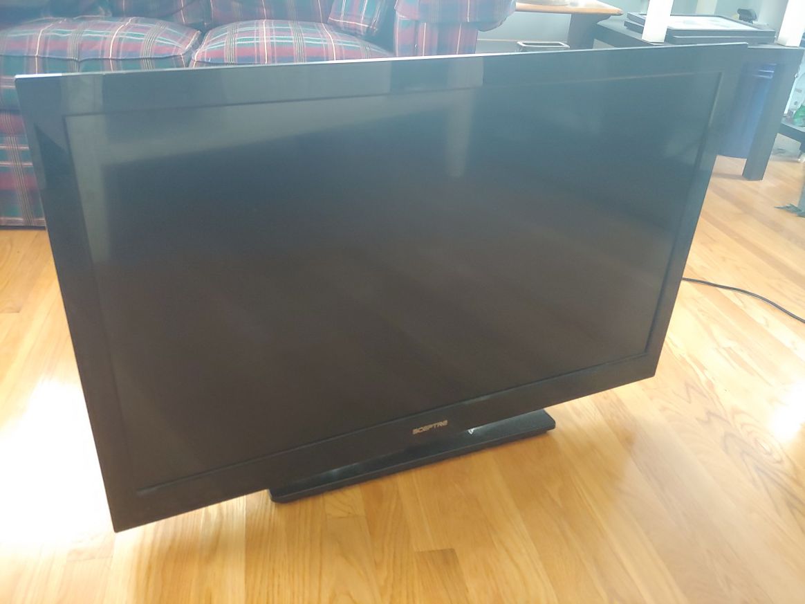 40 inch TV