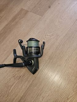 PENN Wrath II 5000 Spinning Reel - Excellent Condition (No Line)