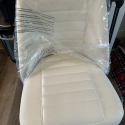 *Brand New* Office Chair white / leather