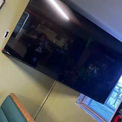 65in TVs with Wall Mount