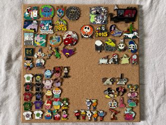 Disneyland Pins