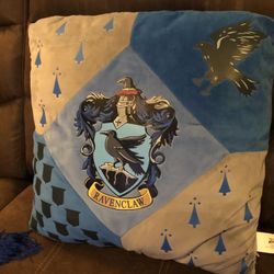 Harry Potter Ravenclaw Throw Pillow