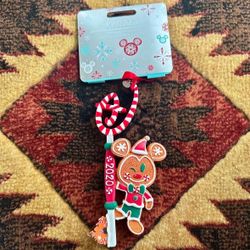 New Mickey Mouse Gingerbread Disney Store Key Sketchbook 2020 Christmas Ornament