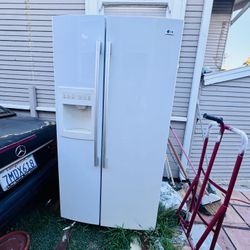 LG White refrigerator 