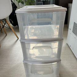Plastic Drawers/ Organizer 
