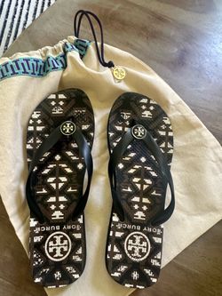 TORY BURCH