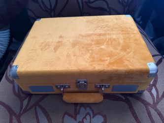 Crosby yellow suede record player