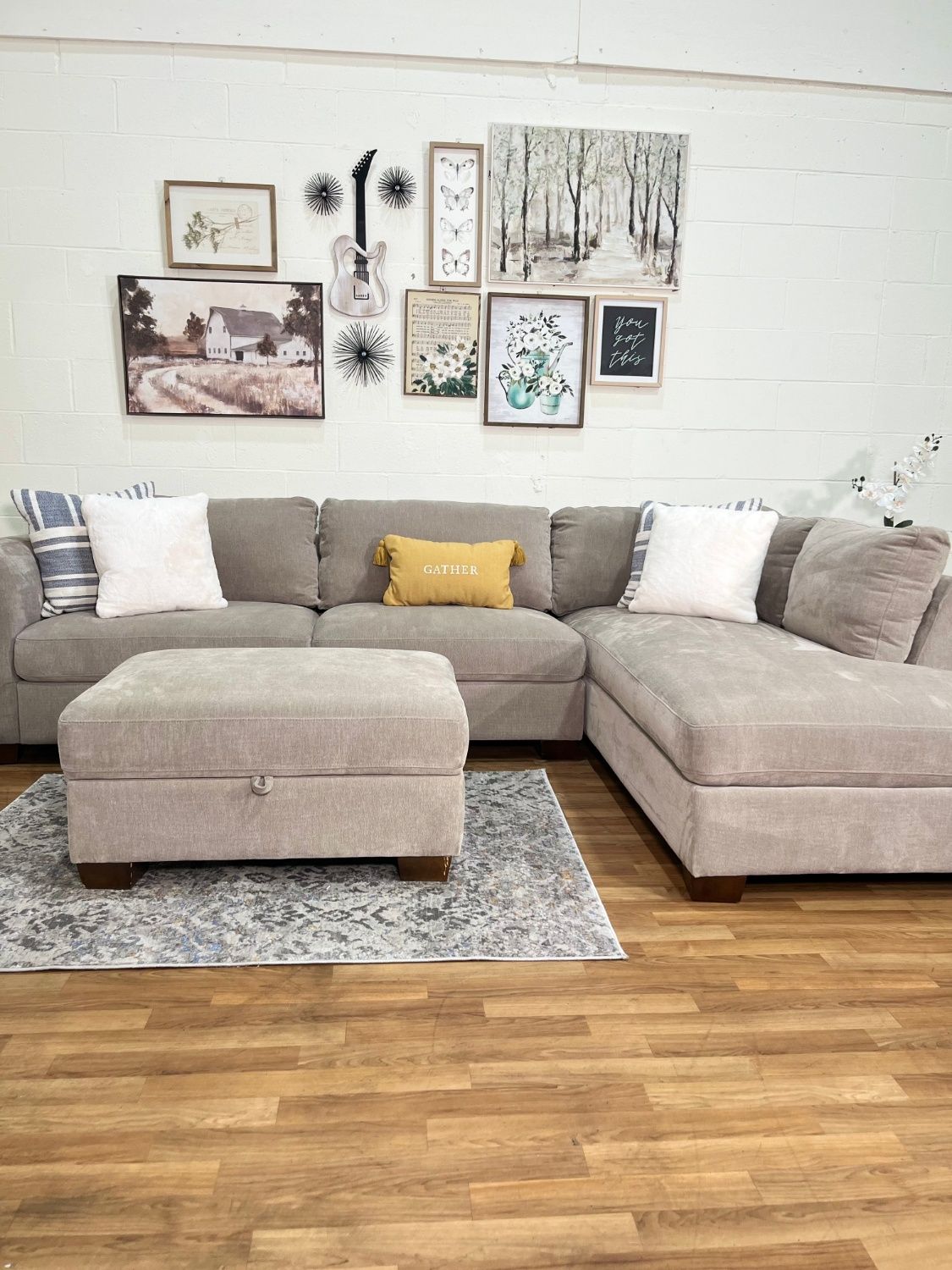 Walsen Sectional Sofa w/Storage Ottoman | Free Delivery