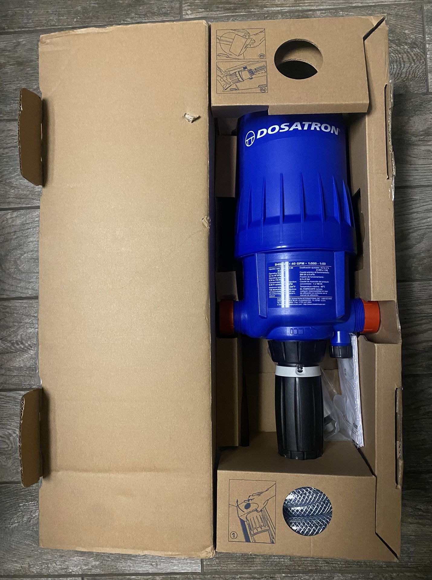 BRAND NEW dosatron Injector
