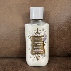 Snowflakes and Cashmere Body Lotion 