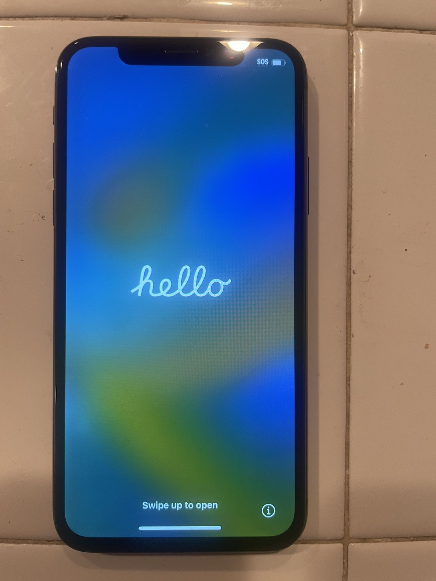 iPhone X  