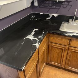 Stone Works Granite & Quartz 