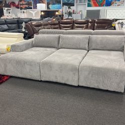 Special Offer Now🚨Gorgeous Power Reclining Sectional 