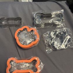 8 Piece Dog Stainless Steel Mold For Baking Etc 