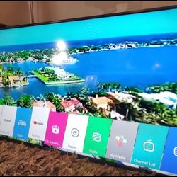 50" LG smart tv great condition come with wall mount set & screws.  Tv has great quality pics no scratch 