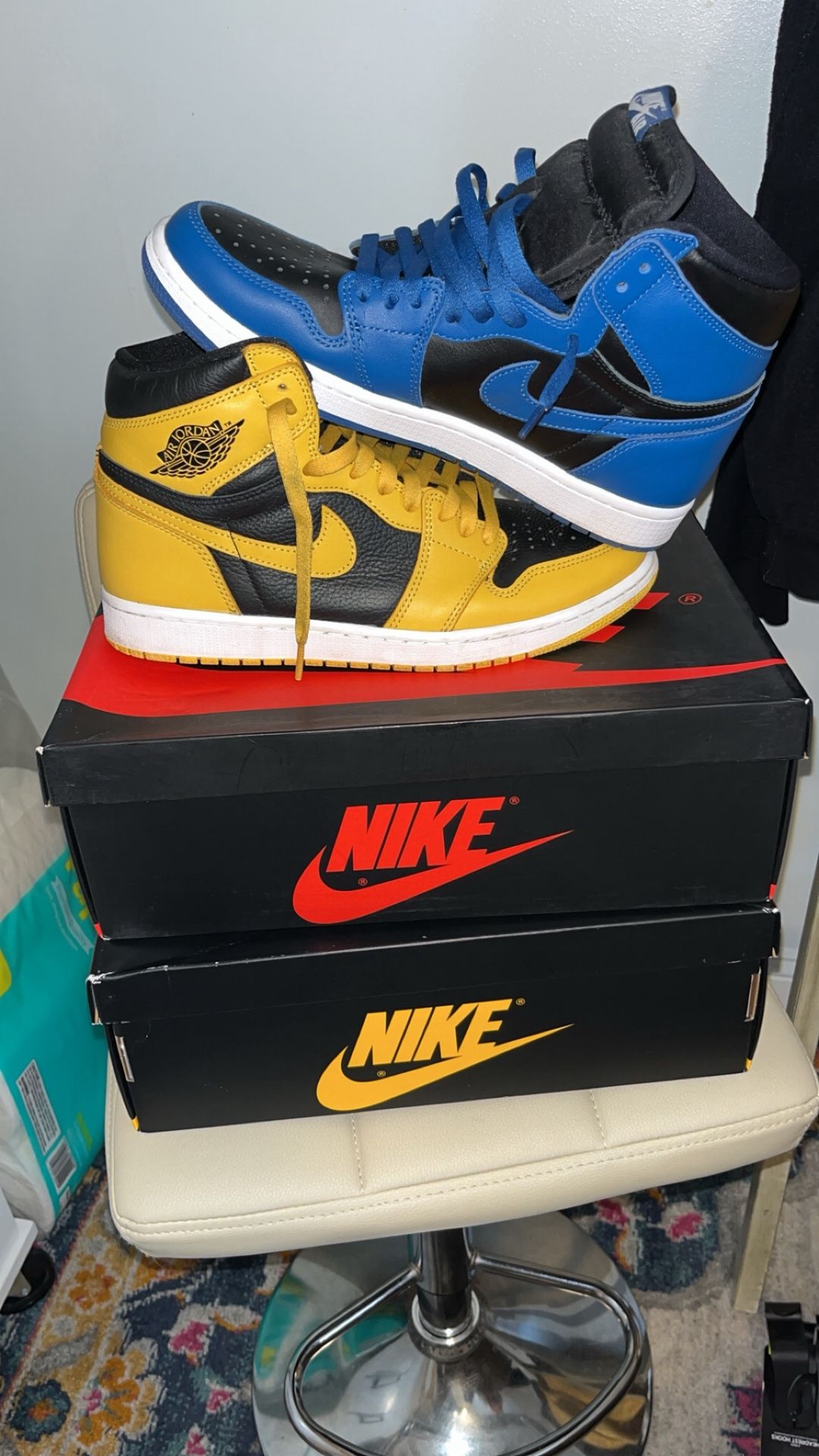 Air Jordan 1 Pollen Sz 10 / Air Jordan 1 Marina Blue Sz 10