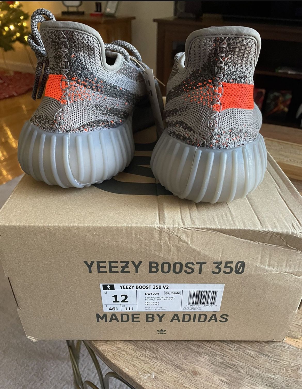 Adidas Yeezy Boost V2: Beluga Reflective