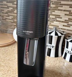 Soda Stream TERRA sparkling water maker