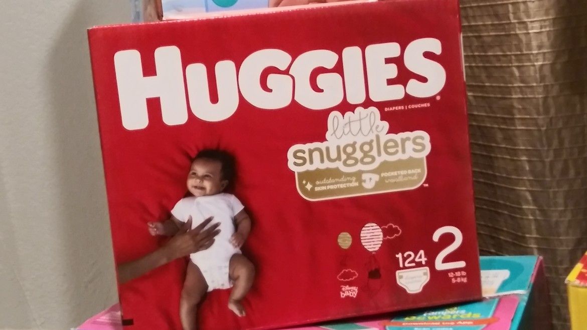 Huggies little Snnuglers size 2 recoger en Vallejo