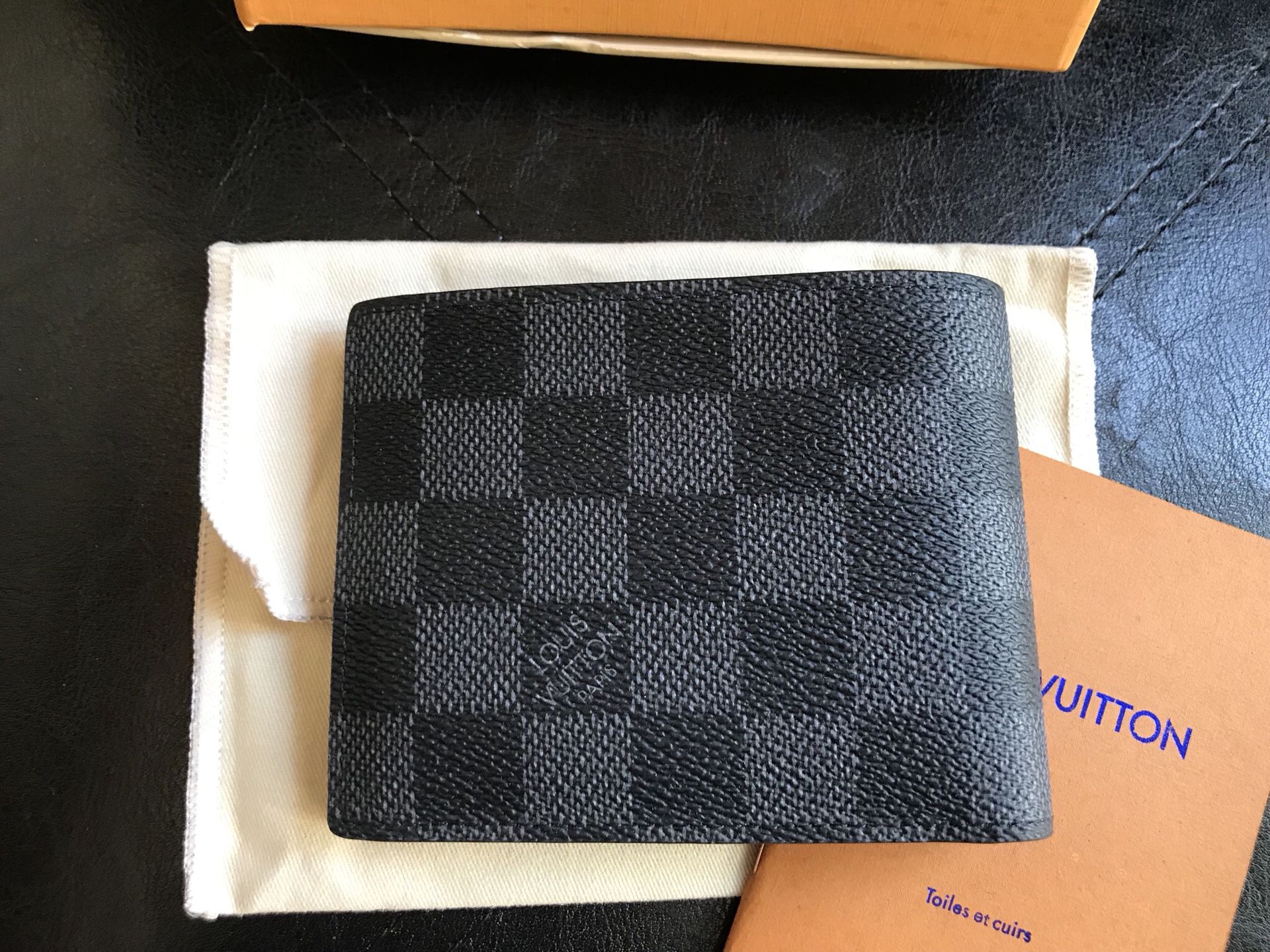 LOUIS VUITTON SLENDER WALLET N63263 (Damier Infini Leather) Onyx for Sale  in Richardson, TX - OfferUp
