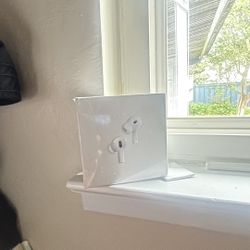 Apple AirPods 1:1 (for Reselling An Personal Use)