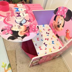 Mini Mouse And Daisy Kids Desk
