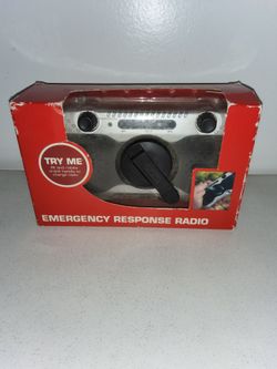 VINTAGE JOHN ASHFORD EMERGENCY RESPONSE HAND CRANK RADIO