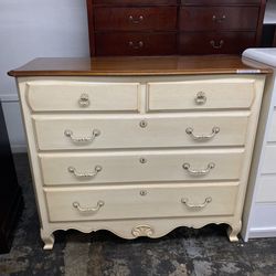 Ethan Allen dresser