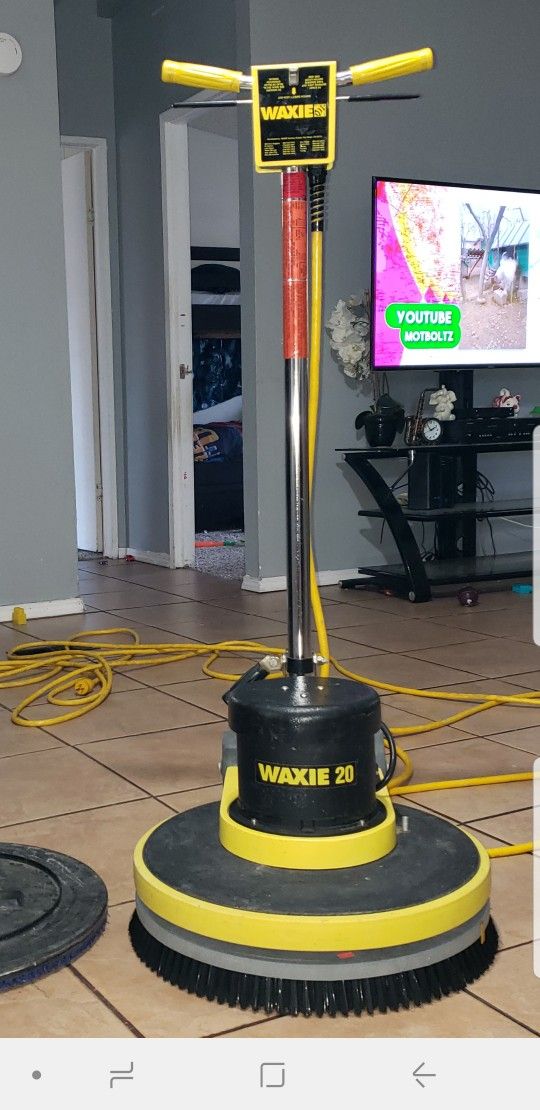 Máquina para lavar pisos