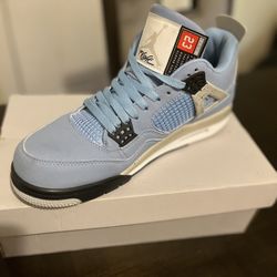 Jordan 4 Retro University Blue