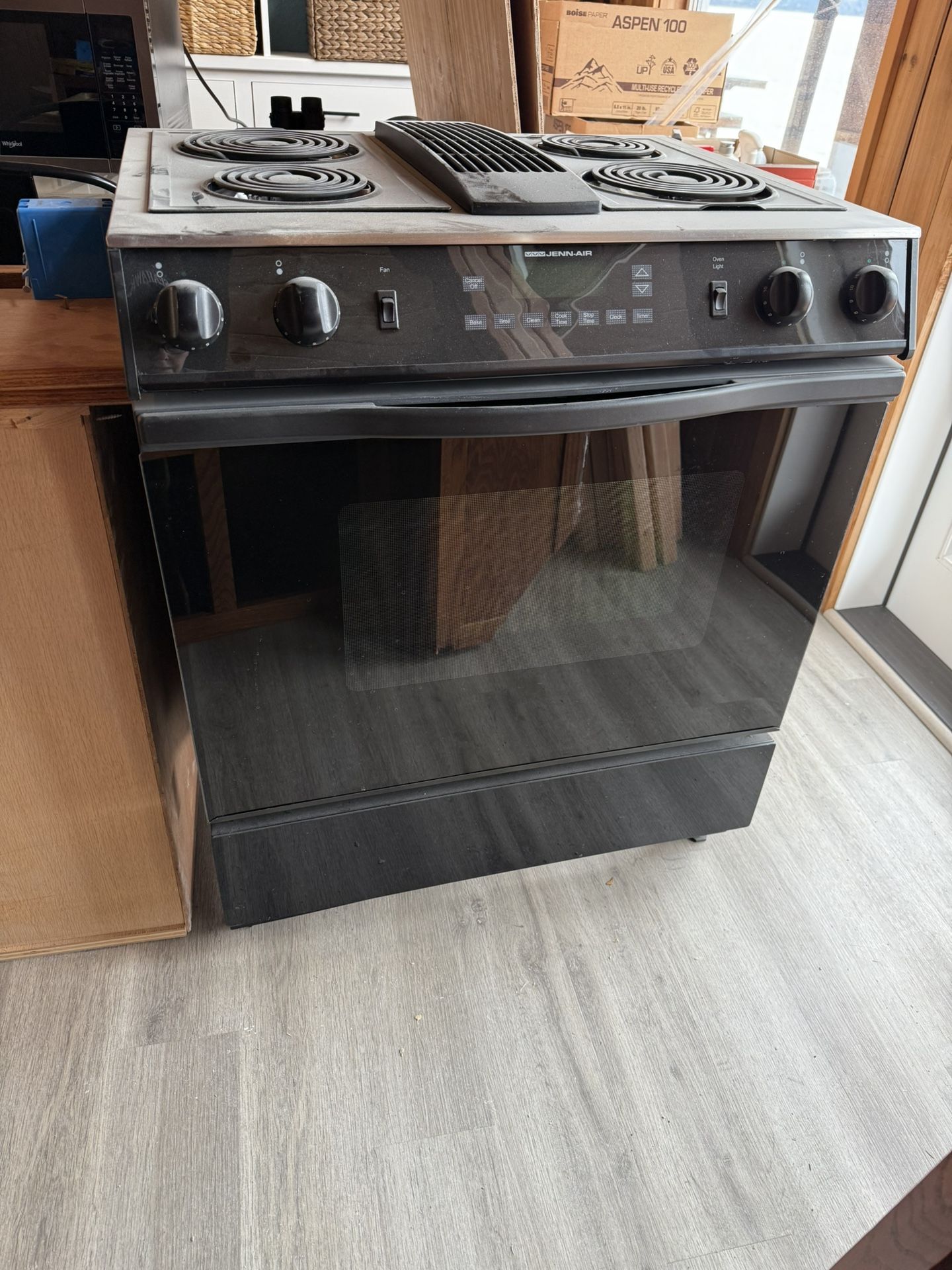 Jenn Air Stovetop Range Oven Black